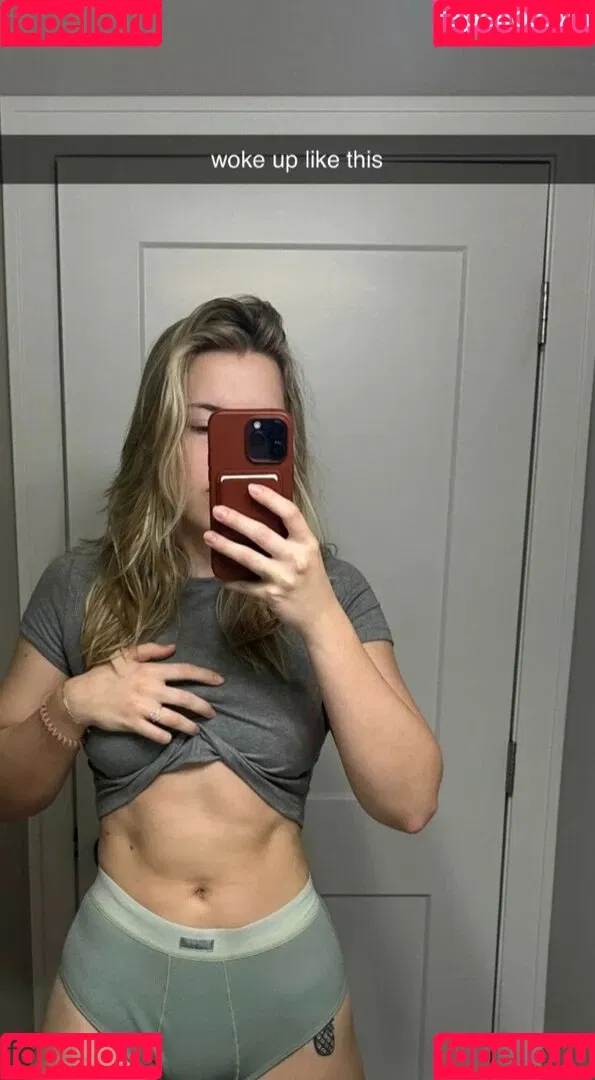 Pineapplebrat Onlyfans Photo Gallery 