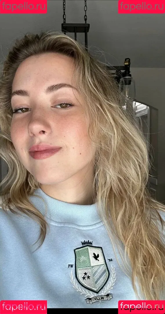 Pineapplebrat Onlyfans Photo Gallery 