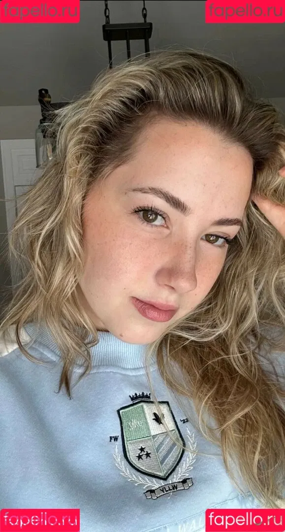 Pineapplebrat Onlyfans Photo Gallery 
