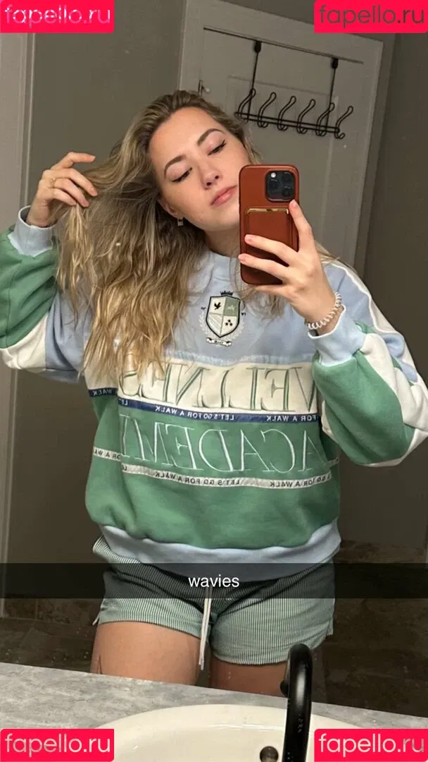 Pineapplebrat Onlyfans Photo Gallery 