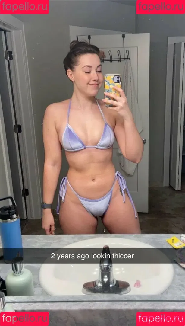 Pineapplebrat Onlyfans Photo Gallery 