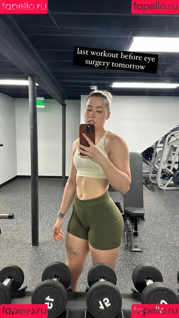 Pineapplebrat Onlyfans Photo Gallery 