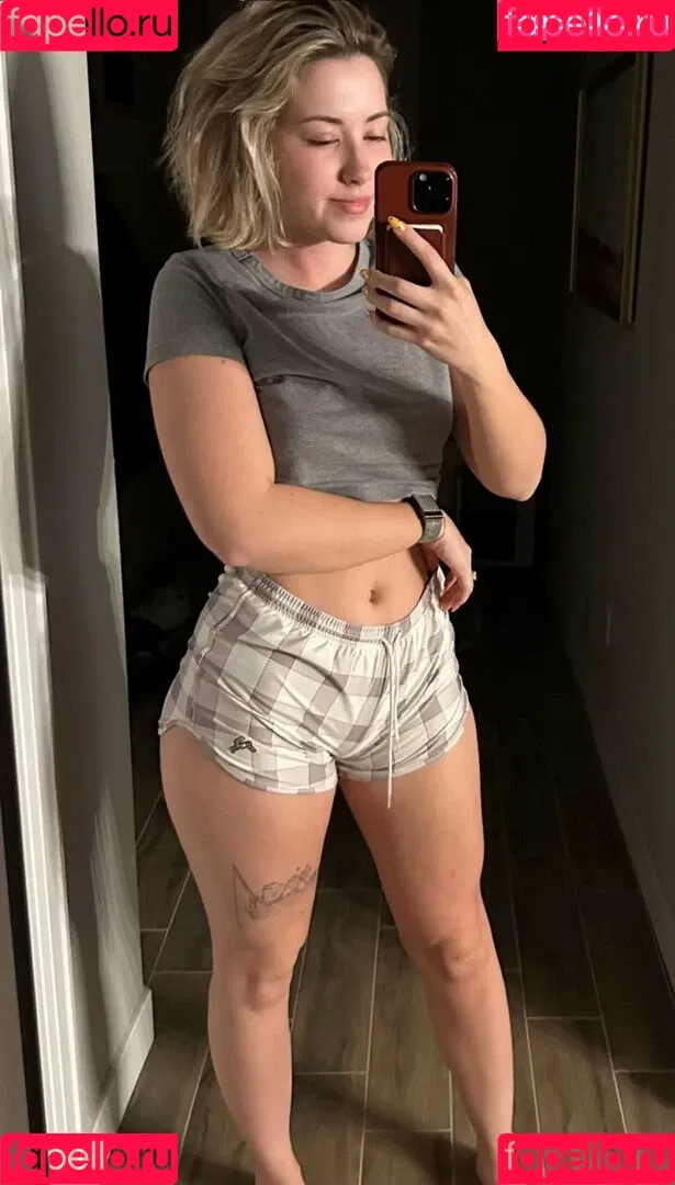 Pineapplebrat Onlyfans Photo Gallery 