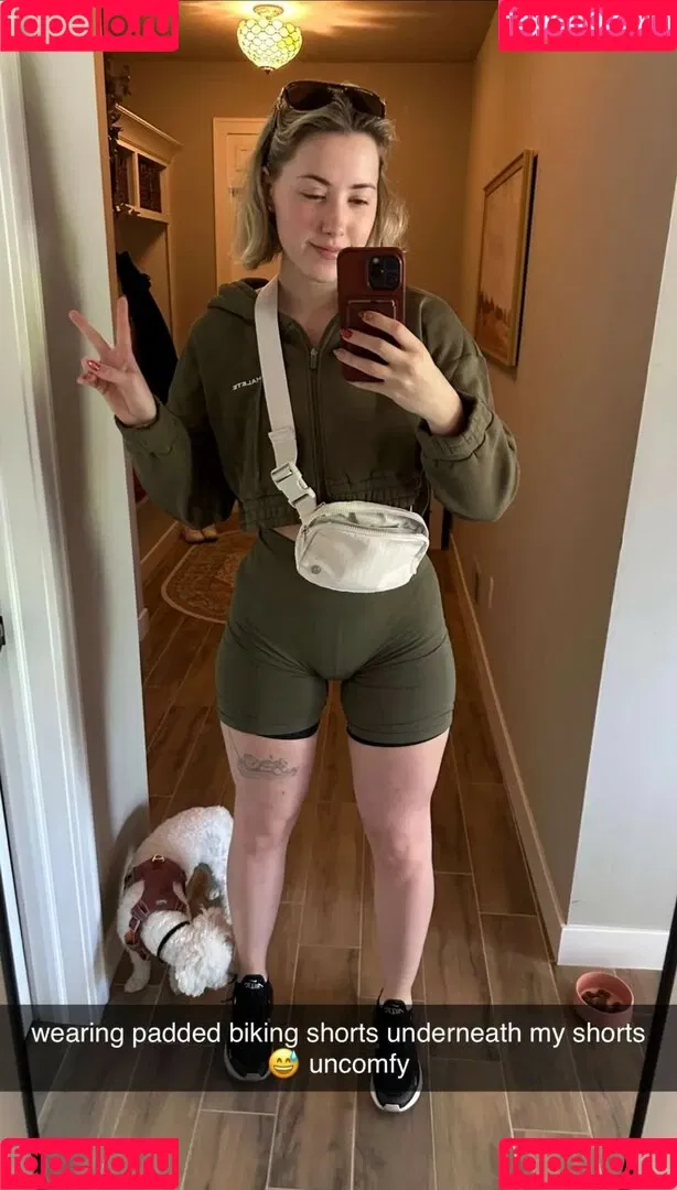 Pineapplebrat Onlyfans Photo Gallery 