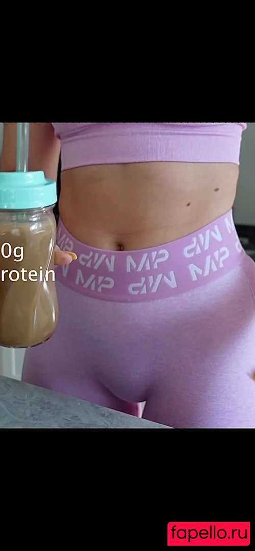 Pineapplebrat Onlyfans Photo Gallery 