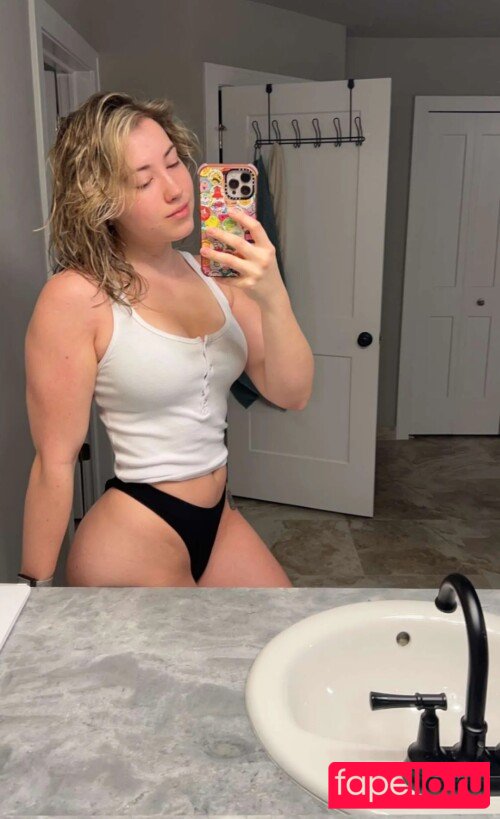 Pineapplebrat Onlyfans Photo Gallery 