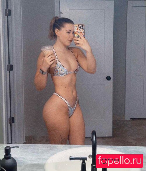 Pineapplebrat Onlyfans Photo Gallery 