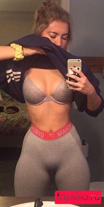 Pineapplebrat Onlyfans Photo Gallery 