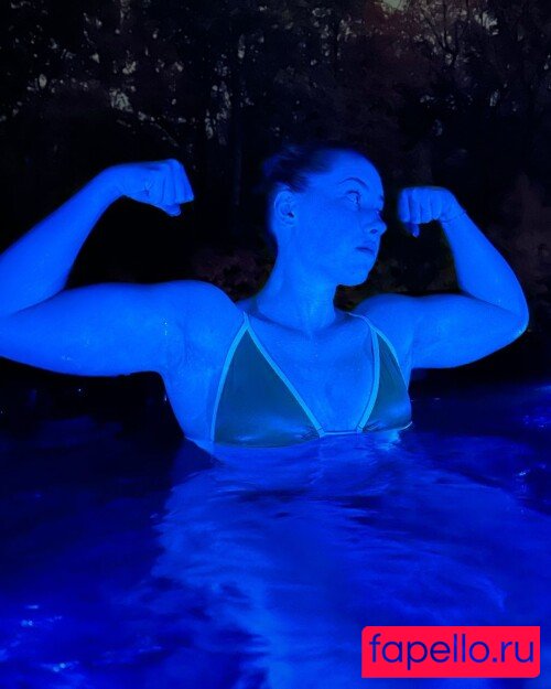 Pineapplebrat Onlyfans Photo Gallery 