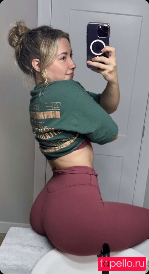 Pineapplebrat Onlyfans Photo Gallery 