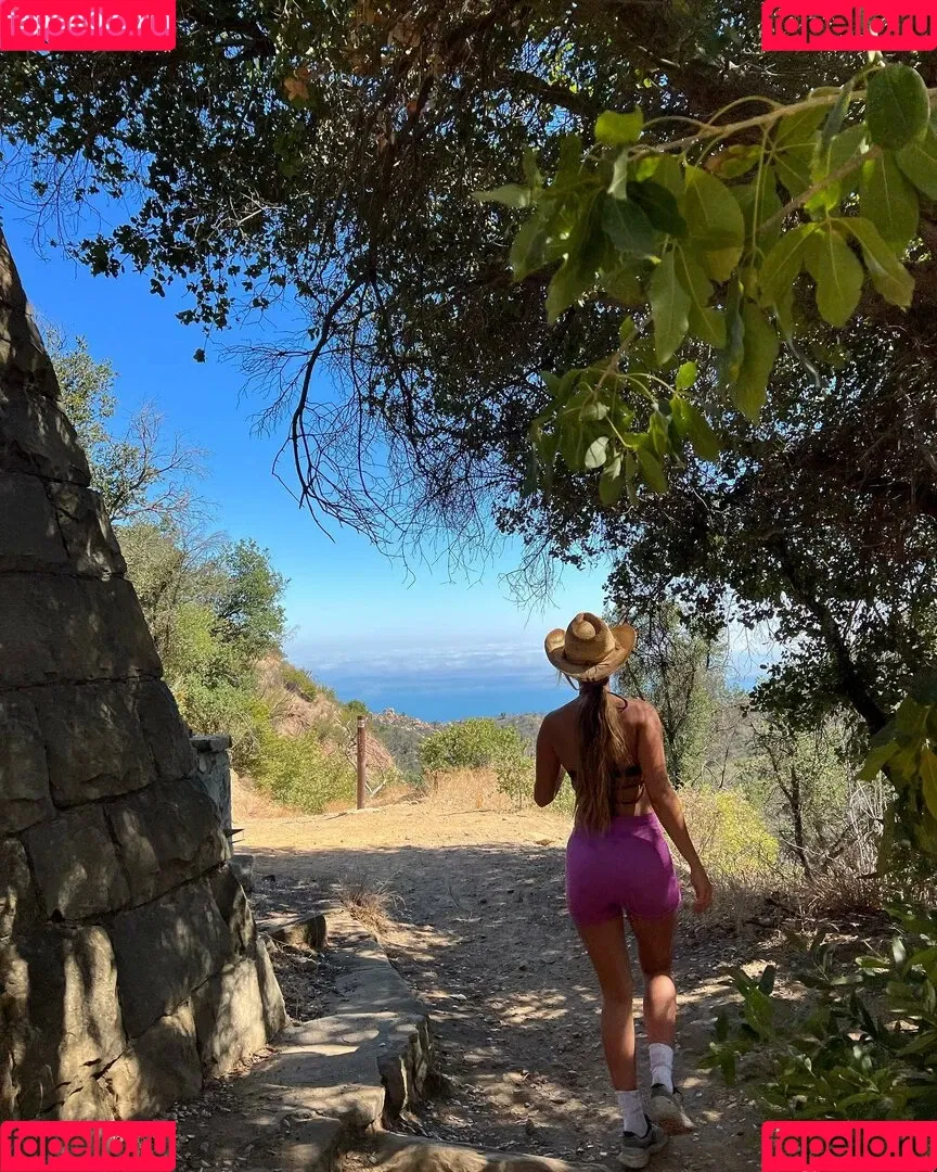 Mia Gibbs Onlyfans Photo Gallery 