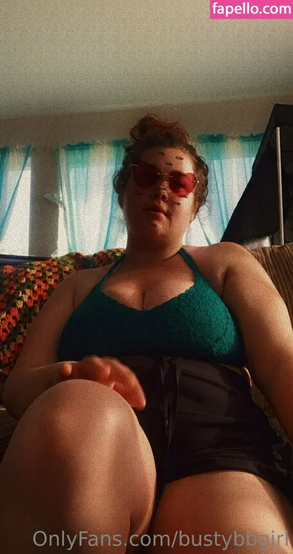 bustybbgirl Onlyfans Photo Gallery 