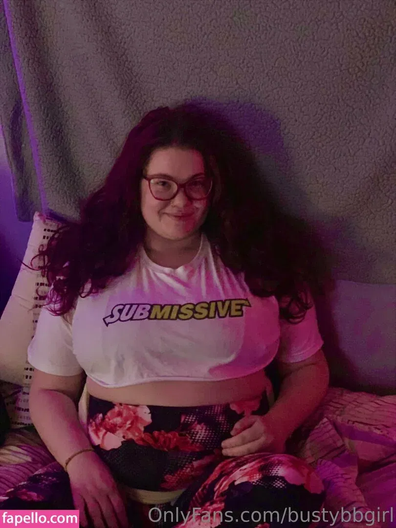 bustybbgirl Onlyfans Photo Gallery 
