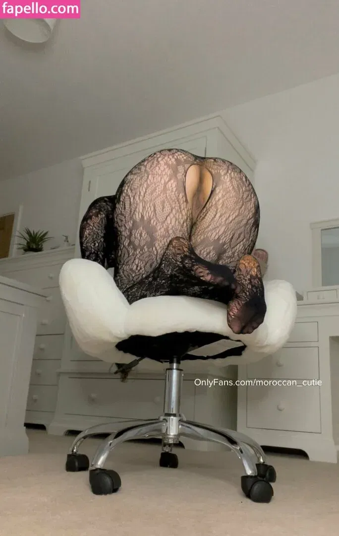 Yasmin Zbari Onlyfans Photo Gallery 