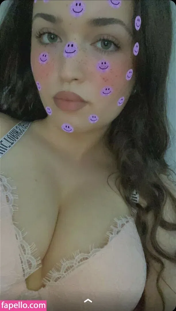 Yasmin Zbari Onlyfans Photo Gallery 