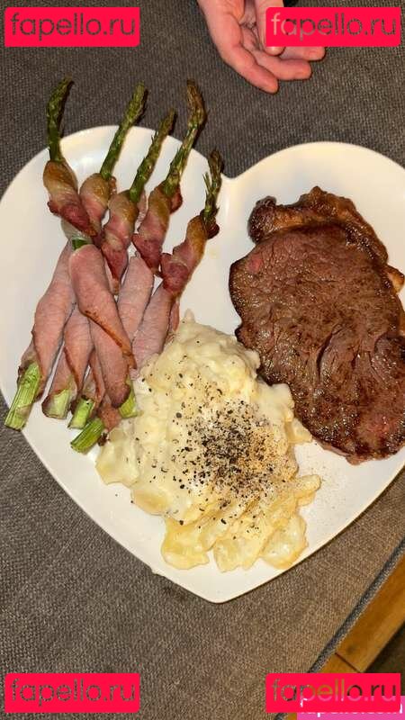 MastersLBSVIP / pregnantleanna Onlyfans Photo Gallery 