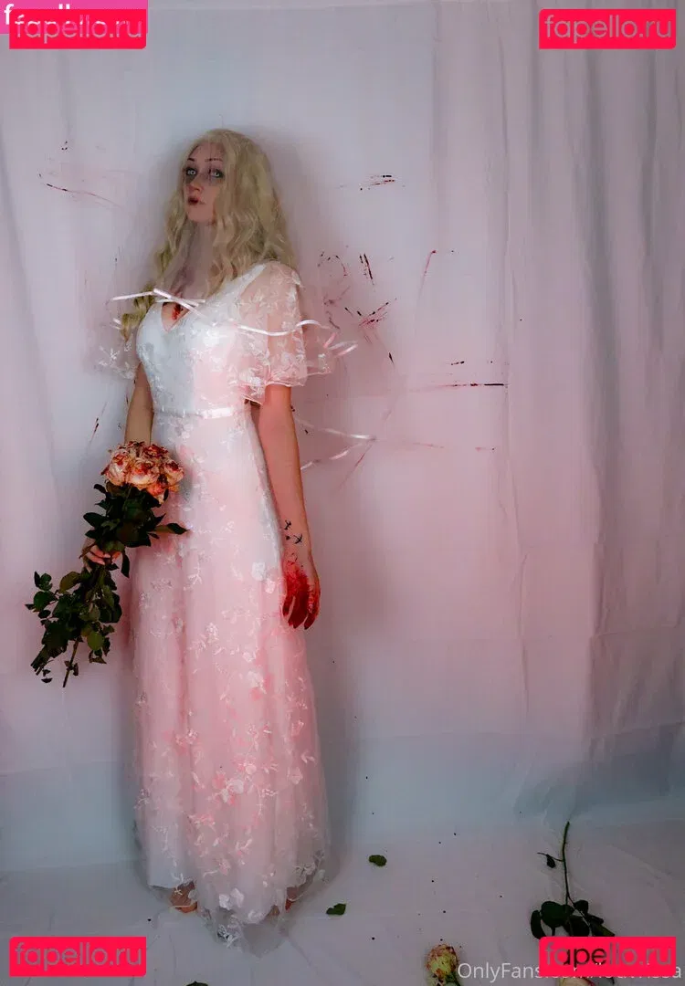 louvrissa Onlyfans Photo Gallery 