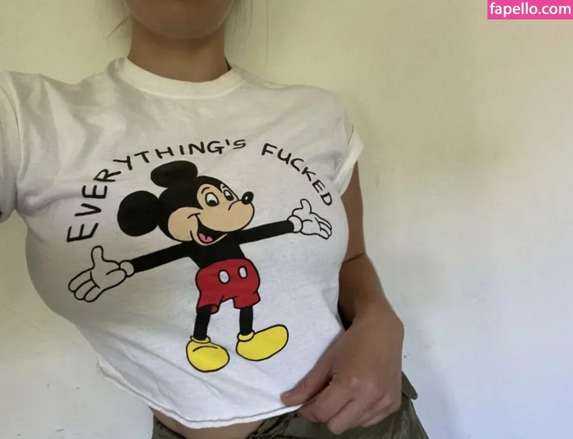 caracagl Onlyfans Photo Gallery 