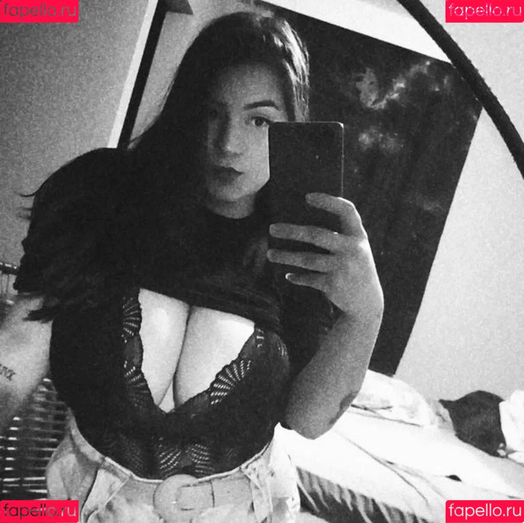 Cyntia K Onlyfans Photo Gallery 