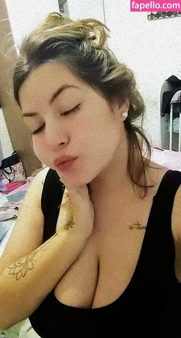 Cyntia K Onlyfans Photo Gallery 