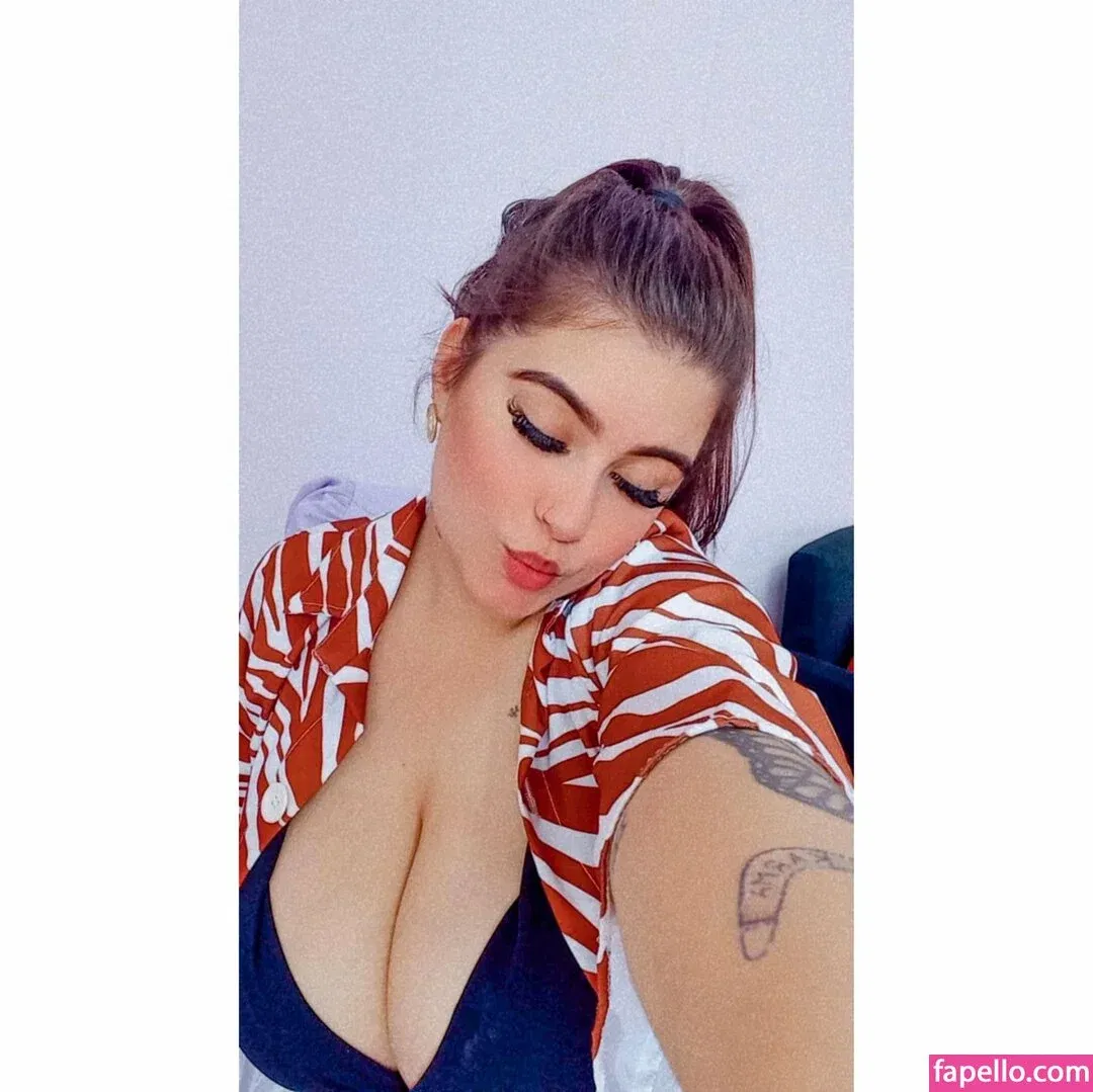 Cyntia K Onlyfans Photo Gallery 
