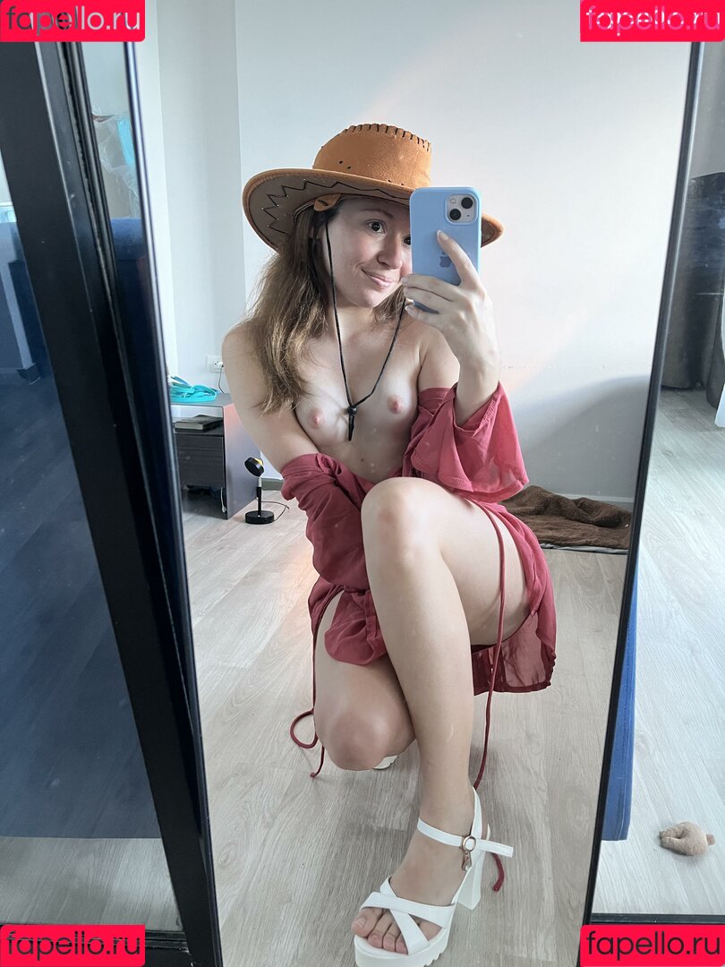 Ellcrys Onlyfans Photo Gallery 