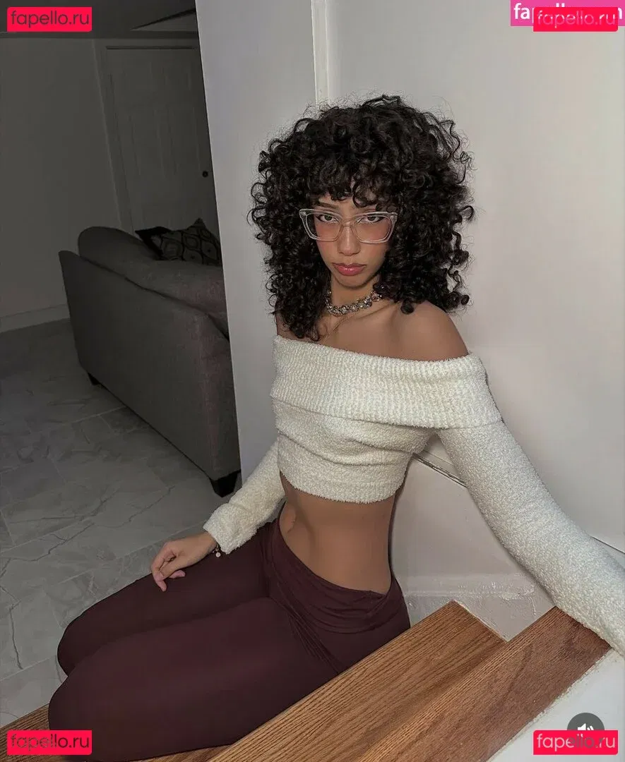 lolayourwaifu Onlyfans Photo Gallery 