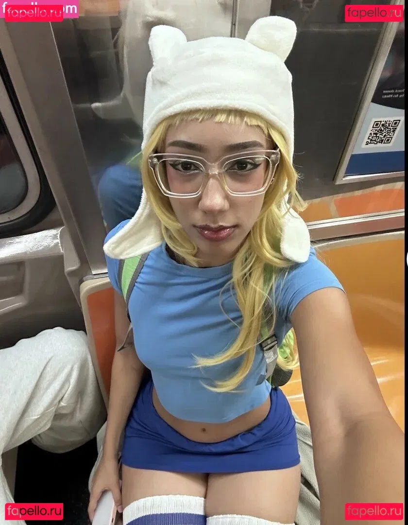 lolayourwaifu Onlyfans Photo Gallery 