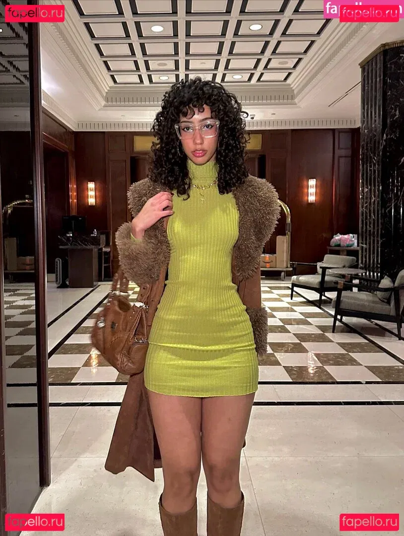 lolayourwaifu Onlyfans Photo Gallery 