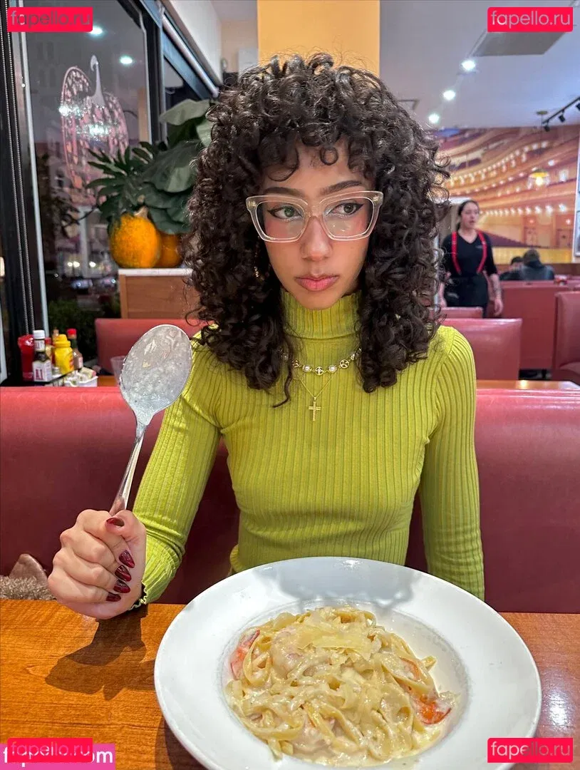 lolayourwaifu Onlyfans Photo Gallery 