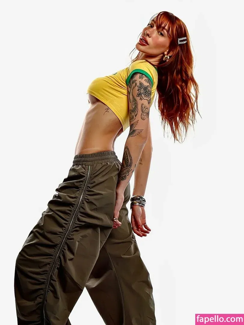 Vitória Mondoni Onlyfans Photo Gallery 