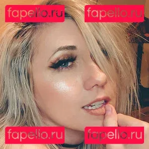 Elyse Ho Onlyfans Photo Gallery 