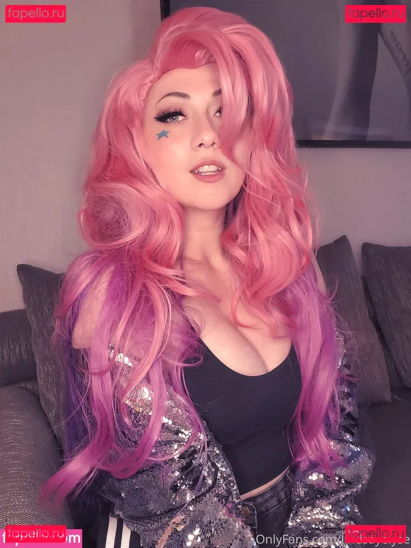 Elyse Ho Onlyfans Photo Gallery 