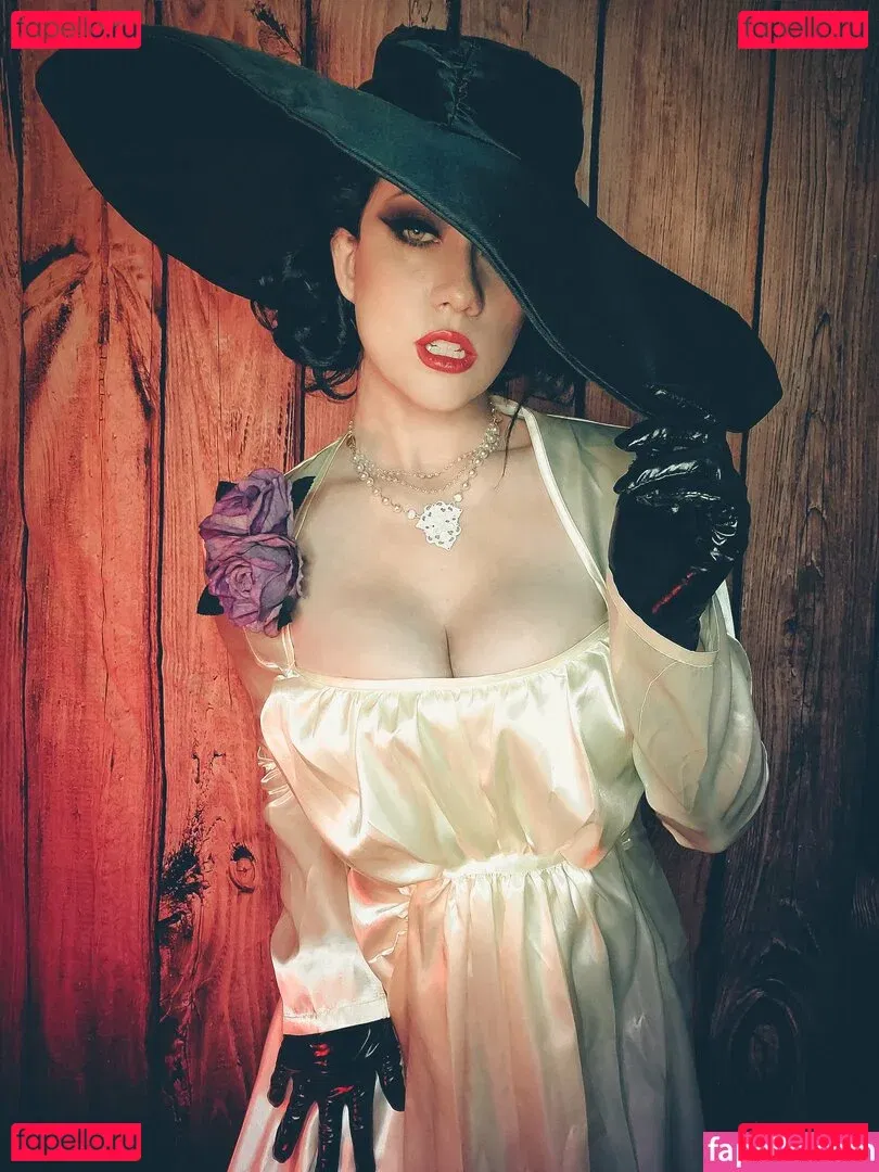 Elyse Ho Onlyfans Photo Gallery 