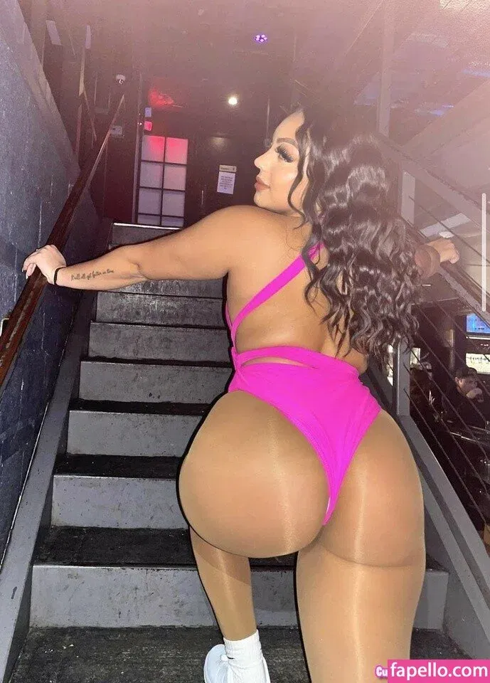 Tiarah Townsend Onlyfans Photo Gallery 