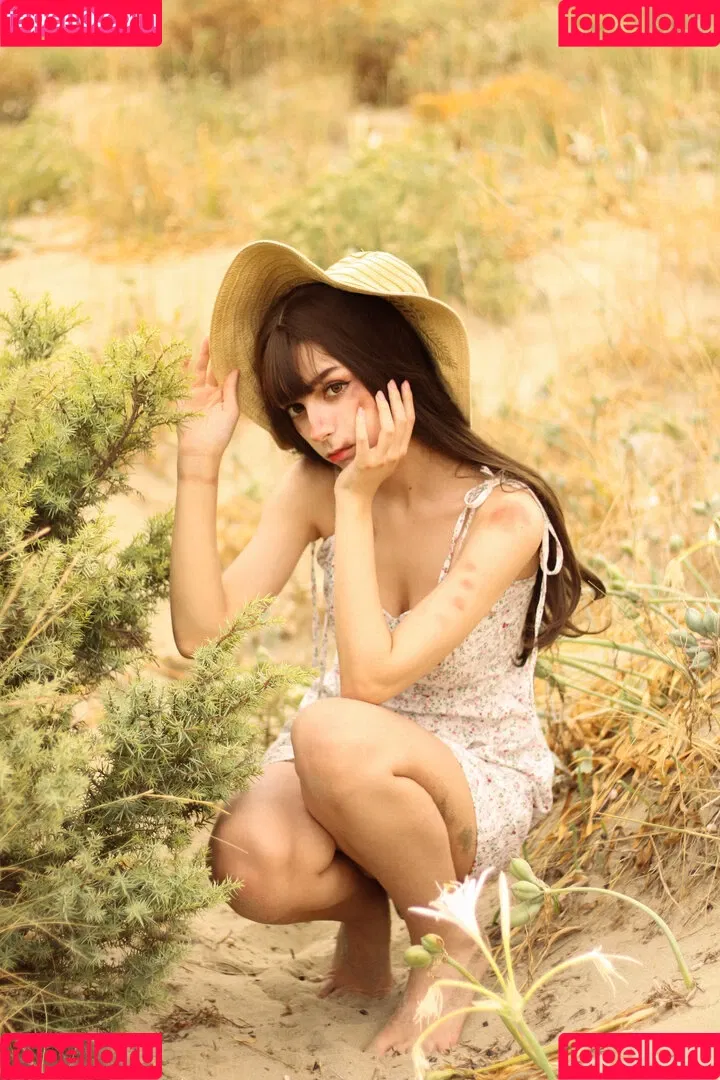 Himeecosplay Onlyfans Photo Gallery 