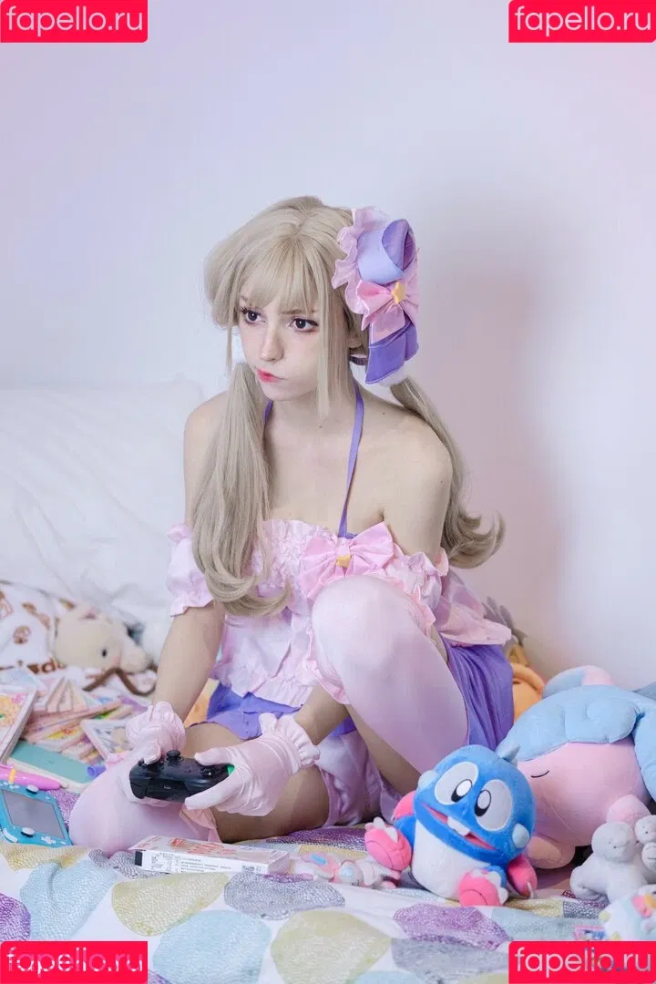 Himeecosplay Onlyfans Photo Gallery 