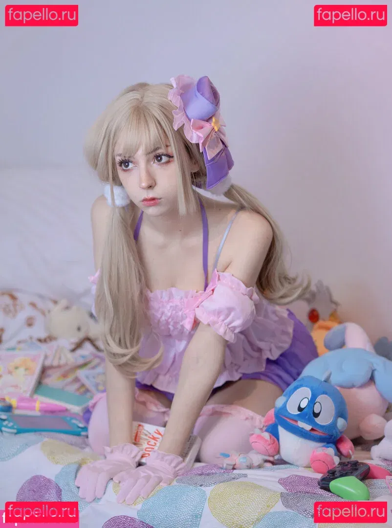 Himeecosplay Onlyfans Photo Gallery 