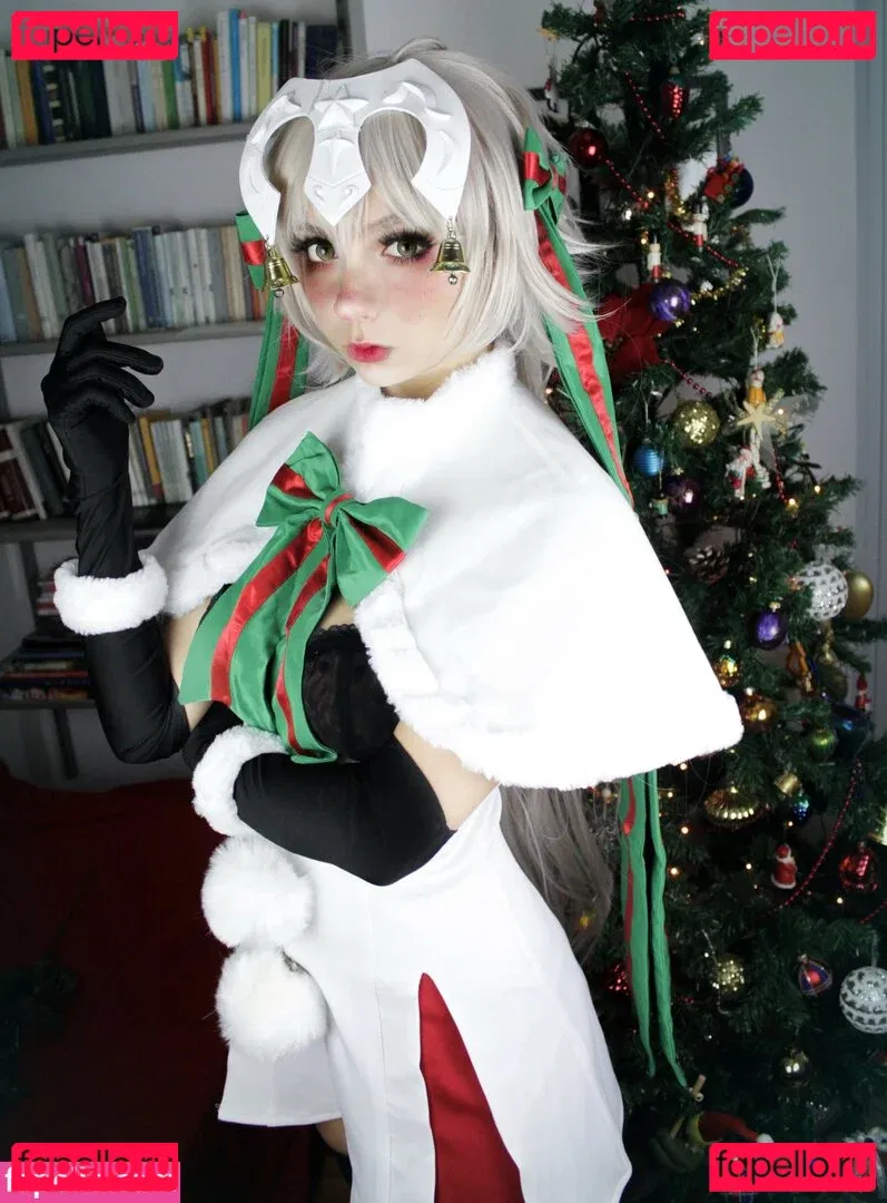 Himeecosplay Onlyfans Photo Gallery 