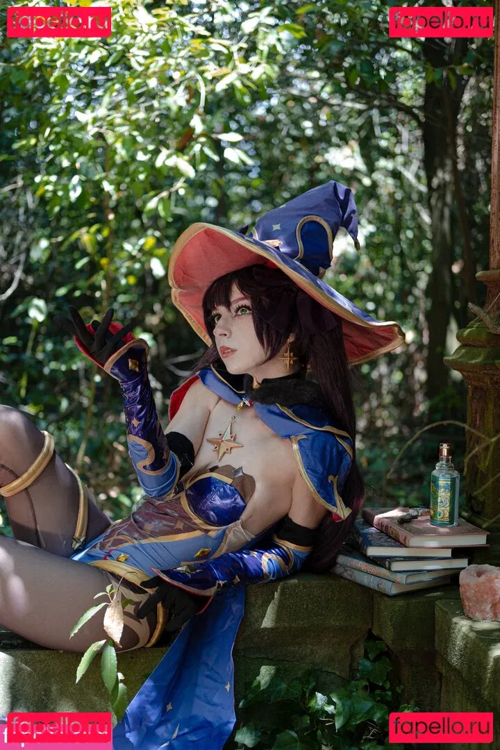 Himeecosplay Onlyfans Photo Gallery 