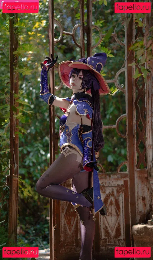 Himeecosplay Onlyfans Photo Gallery 