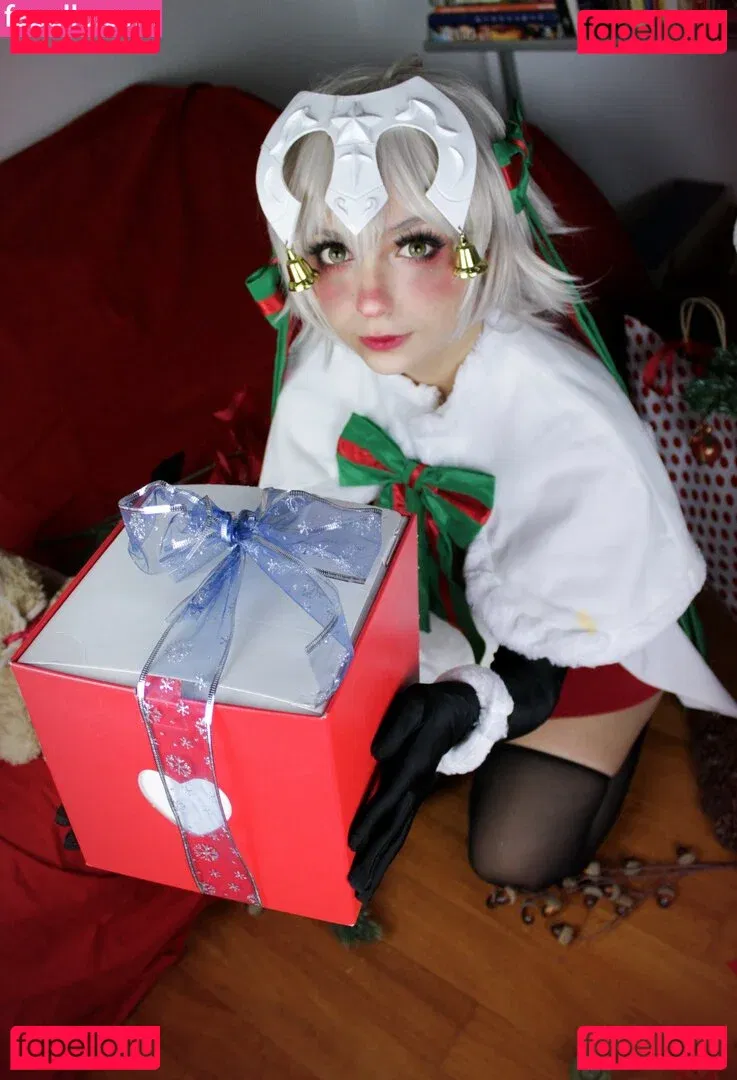 Himeecosplay Onlyfans Photo Gallery 