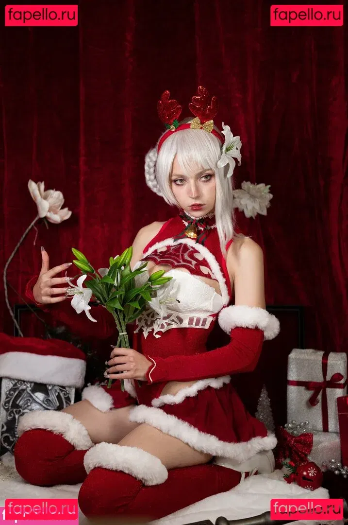 Himeecosplay Onlyfans Photo Gallery 