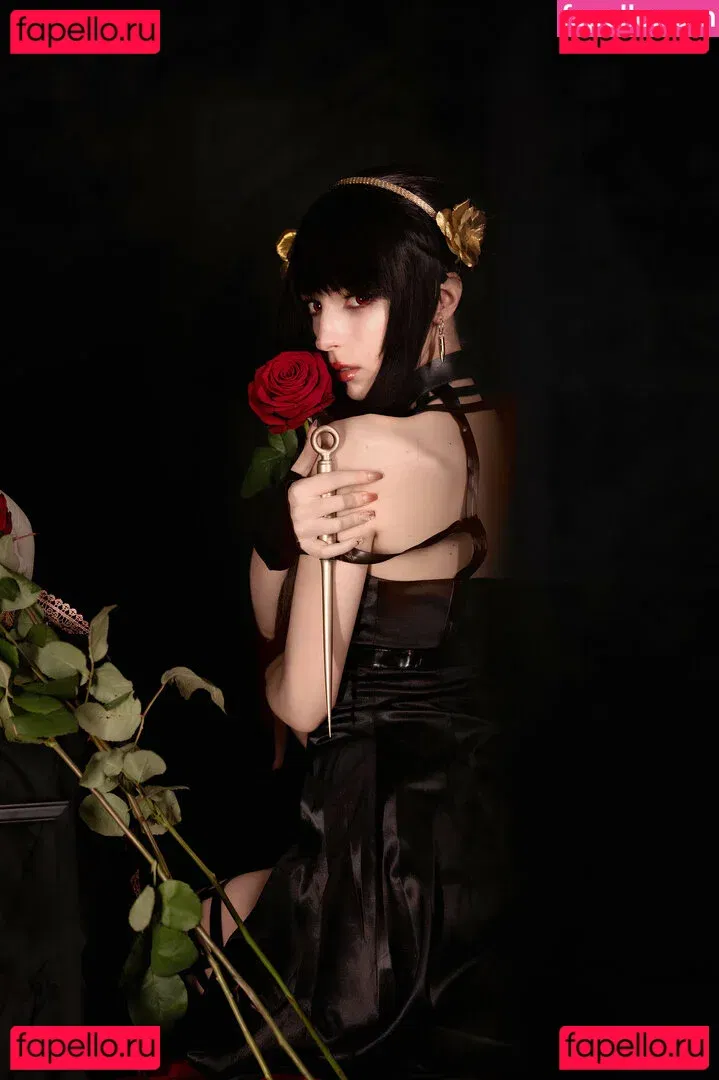 Himeecosplay Onlyfans Photo Gallery 