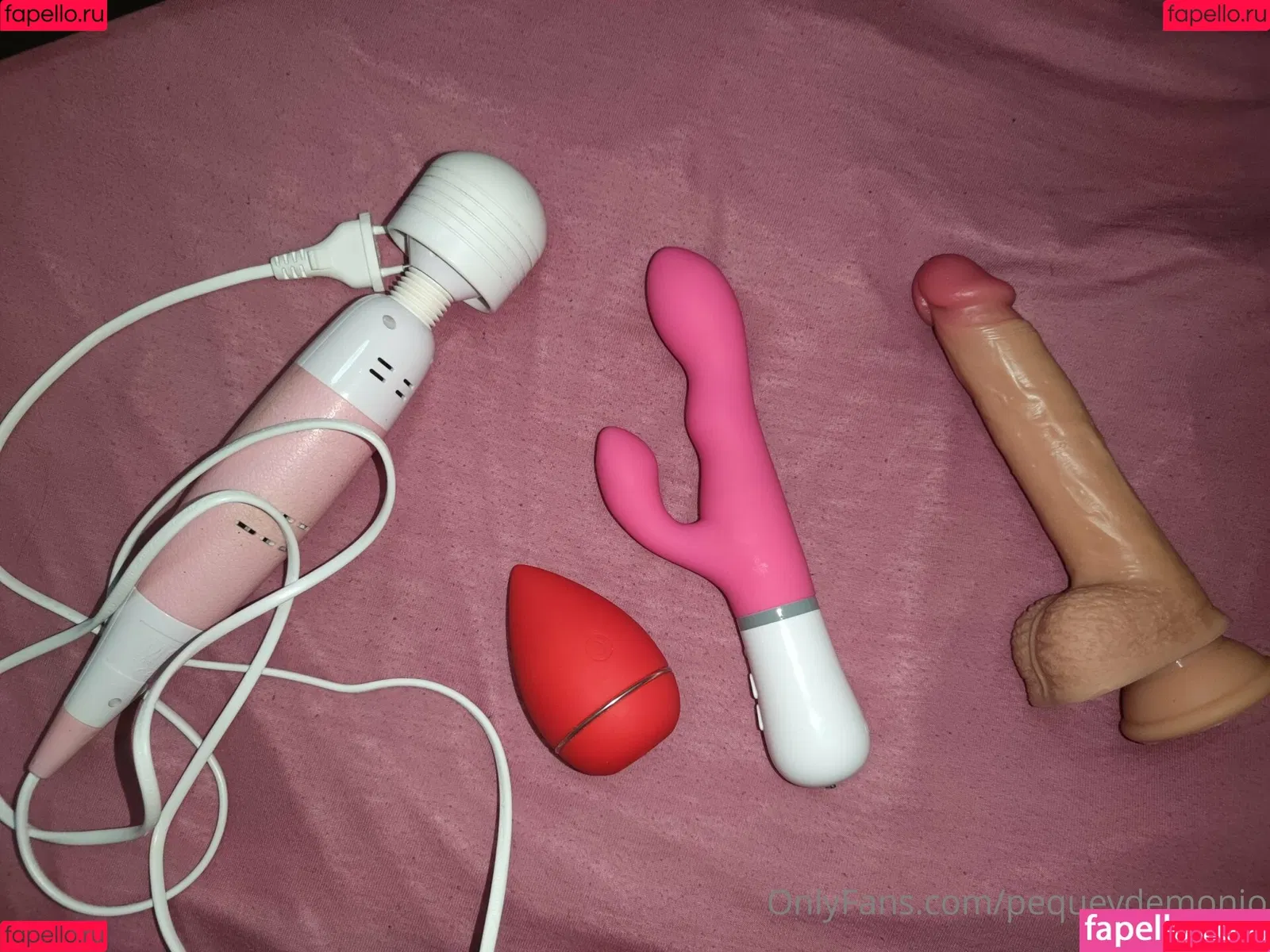 pequeydemonio Onlyfans Photo Gallery 