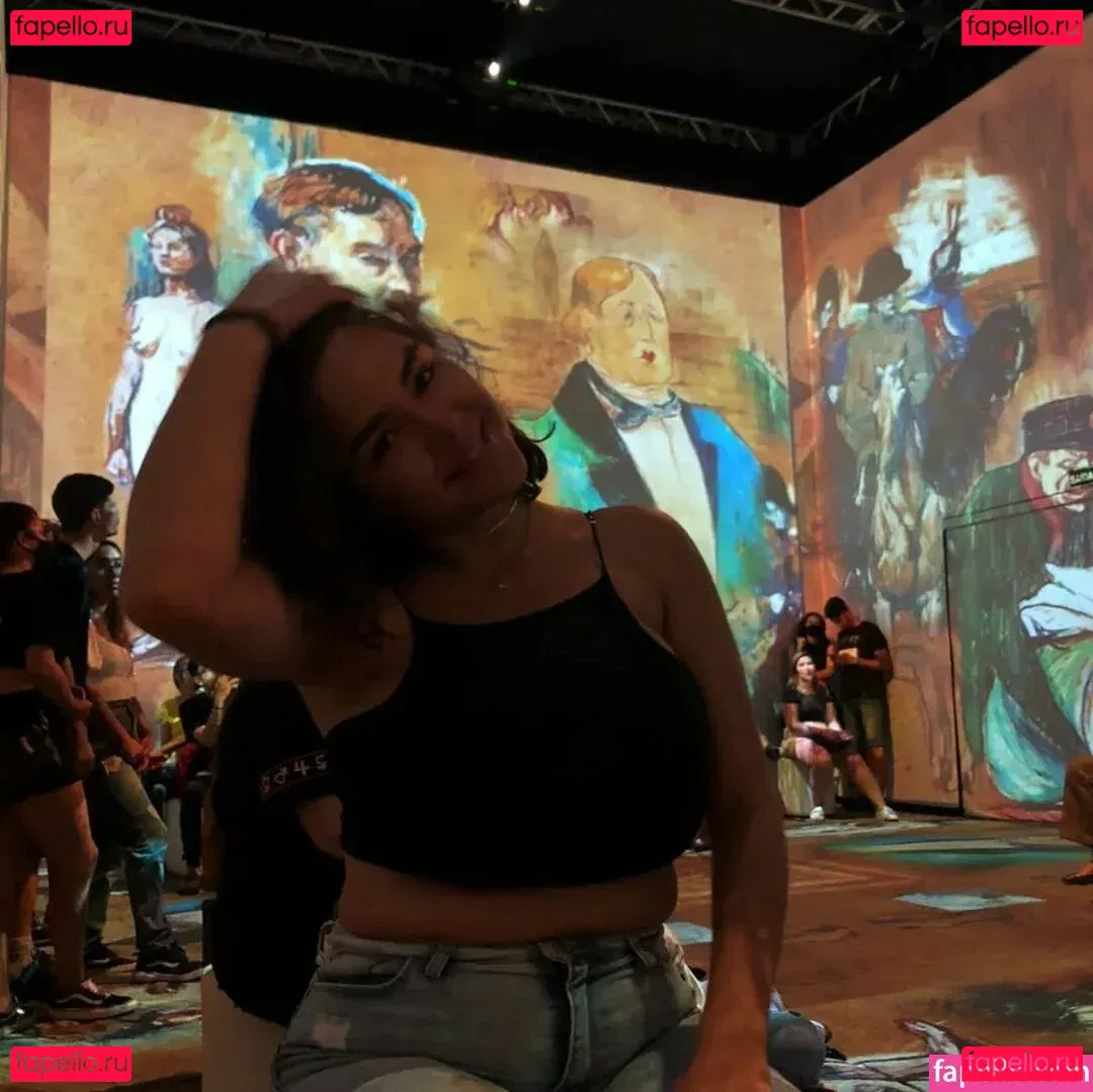 Alice M Onlyfans Photo Gallery 