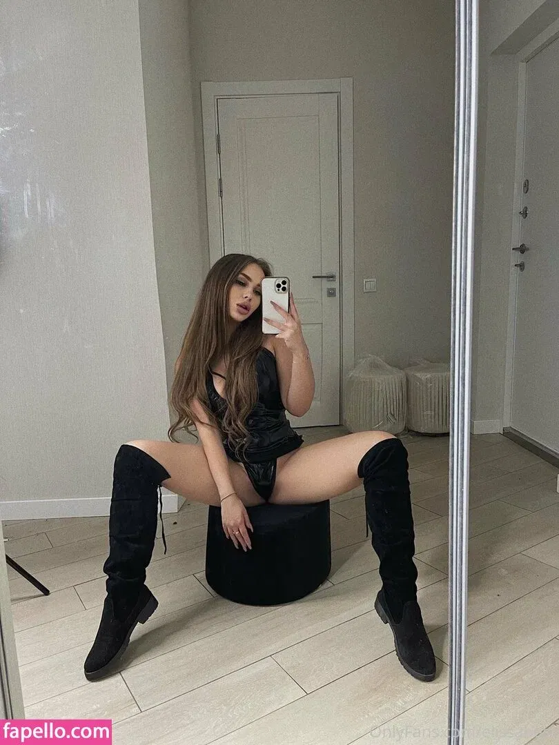 Elissabest Onlyfans Photo Gallery 