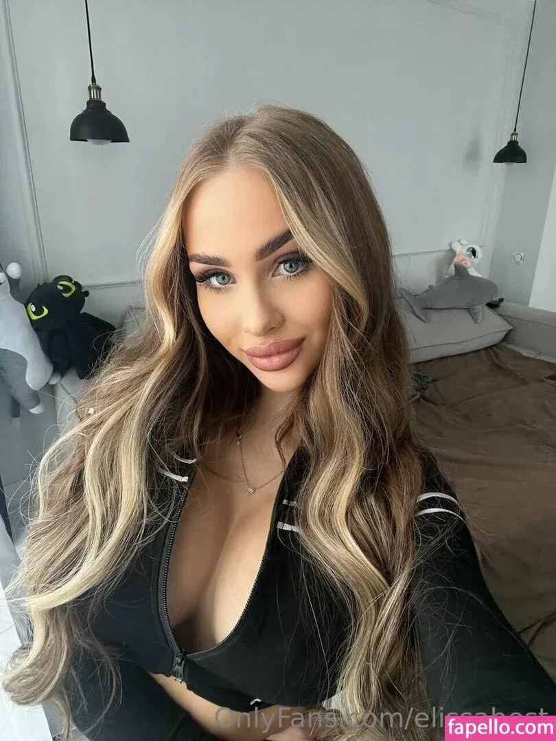 Elissabest Onlyfans Photo Gallery 
