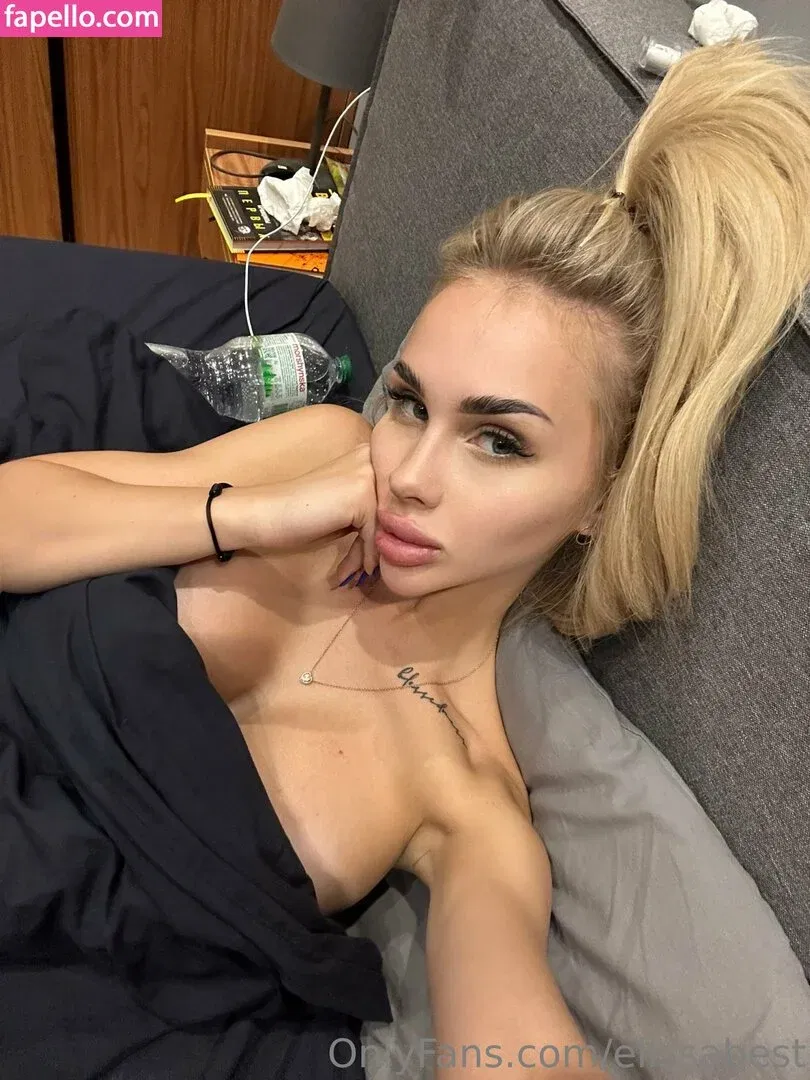 Elissabest Onlyfans Photo Gallery 