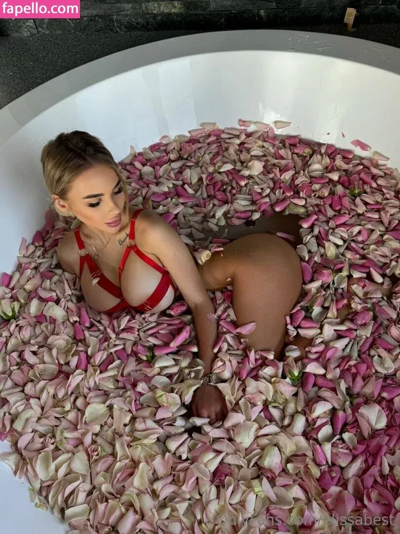 Elissabest Onlyfans Photo Gallery 